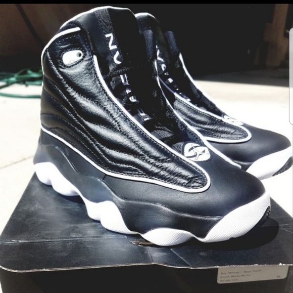 jordan pro strong bg